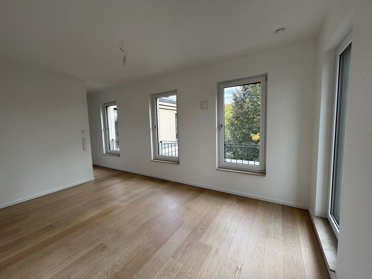 Prenájom bytu 3-izbový 143 m², Hegelallee 25, Potsdam, Brandenbursko Prenájom bytu 3-izbový 143 m², Hegelallee 25, Potsdam, Brandenbursko