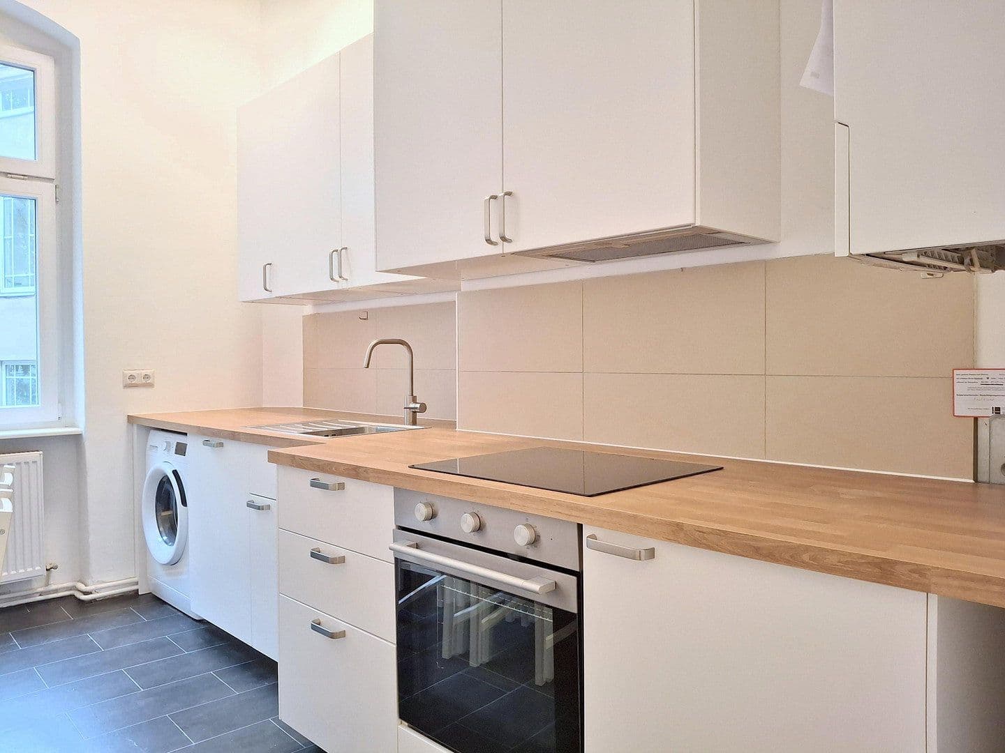 Prenájom bytu 16 m², Mierendorffplatz 8, Berlin, Berlín Prenájom bytu 16 m², Mierendorffplatz 8, Berlin, Berlín