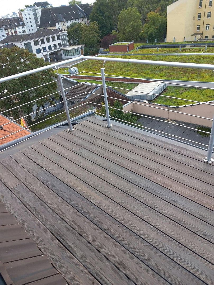 Prenájom bytu 2-izbový 70 m², Düsseldorf, Severné Porýnie - Westfálsko Prenájom bytu 2-izbový 70 m², Düsseldorf, Severné Porýnie - Westfálsko