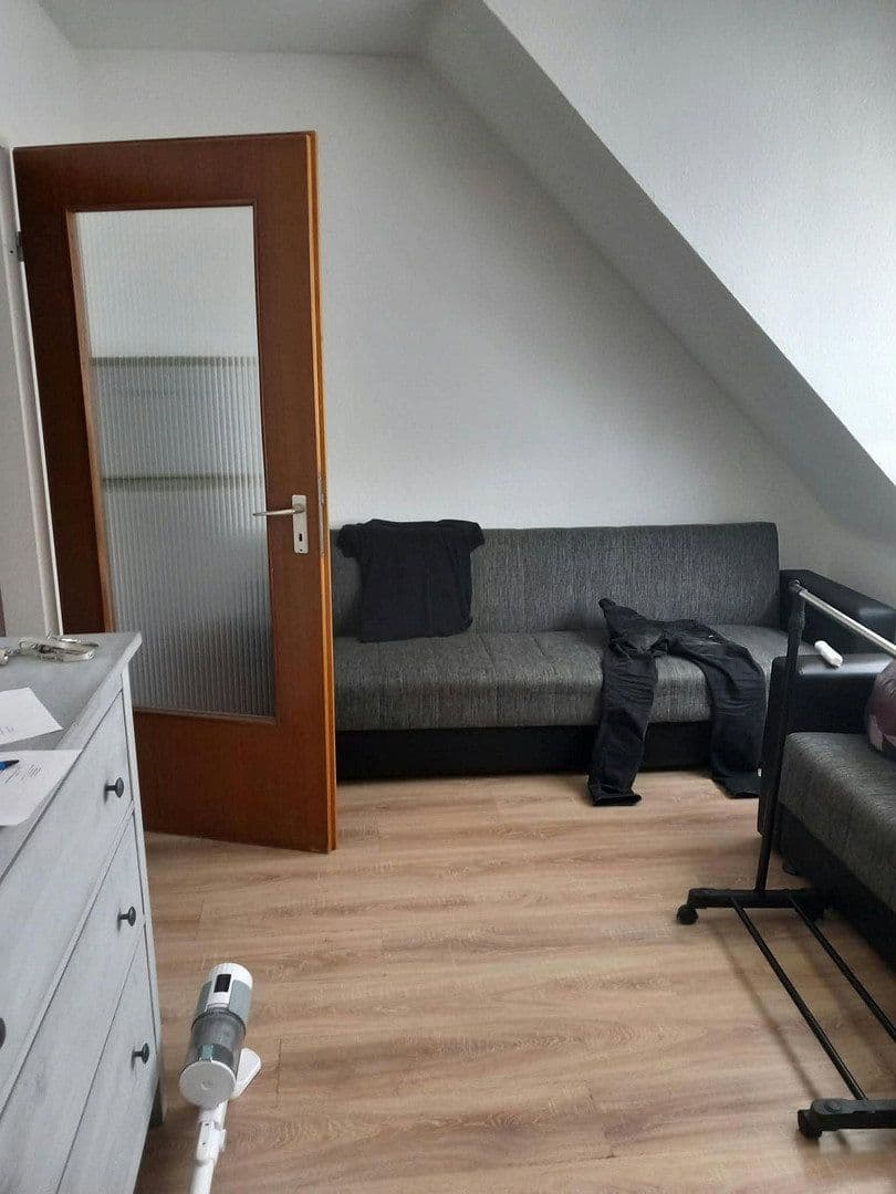 Prenájom bytu 2-izbový 70 m², Düsseldorf, Severné Porýnie - Westfálsko Prenájom bytu 2-izbový 70 m², Düsseldorf, Severné Porýnie - Westfálsko