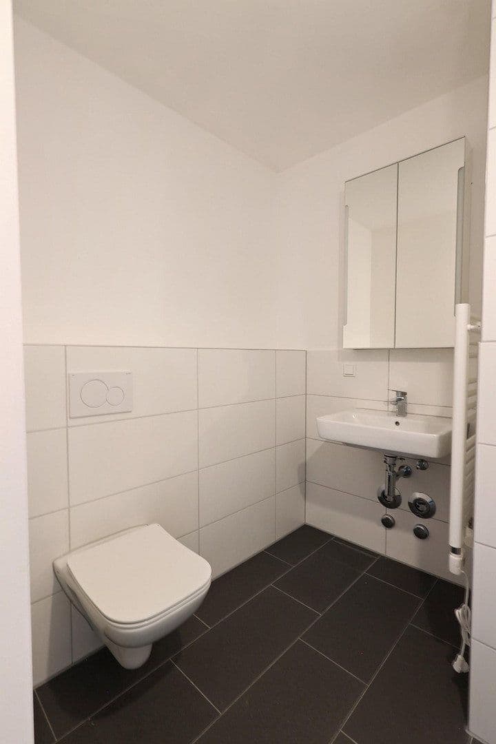 Prenájom bytu 1-izbový 39 m², Goerdelerstraße 33, Offenbach, Hesensko Prenájom bytu 1-izbový 39 m², Goerdelerstraße 33, Offenbach, Hesensko