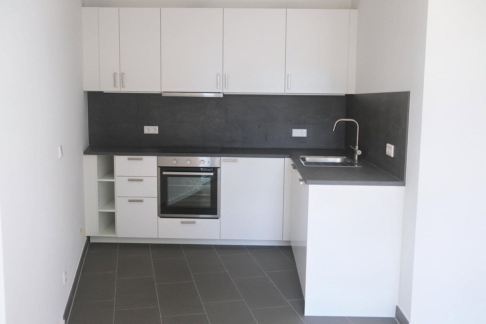 Prenájom bytu 1-izbový 39 m², Goerdelerstraße 33, Offenbach, Hesensko Prenájom bytu 1-izbový 39 m², Goerdelerstraße 33, Offenbach, Hesensko