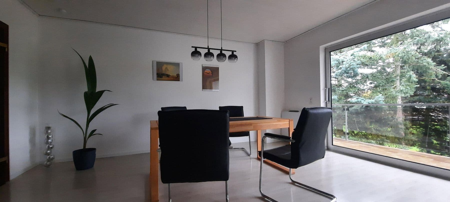 Prenájom bytu 5-izbový 140 m², Hasselroth, Hesensko Prenájom bytu 5-izbový 140 m², Hasselroth, Hesensko