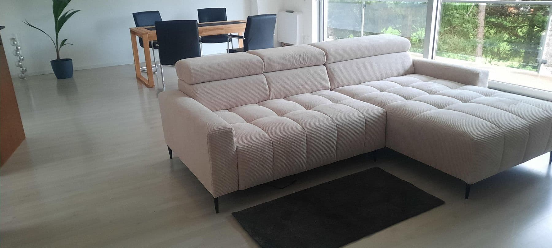 Prenájom bytu 5-izbový 140 m², Hasselroth, Hesensko Prenájom bytu 5-izbový 140 m², Hasselroth, Hesensko