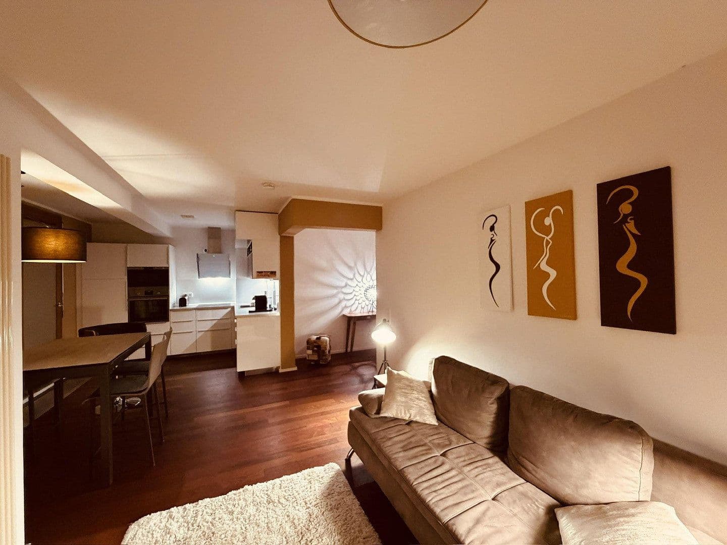 Predaj bytu 2-izbový 61 m², Sigridstr. 15, Berlin, Berlín Predaj bytu 2-izbový 61 m², Sigridstr. 15, Berlin, Berlín