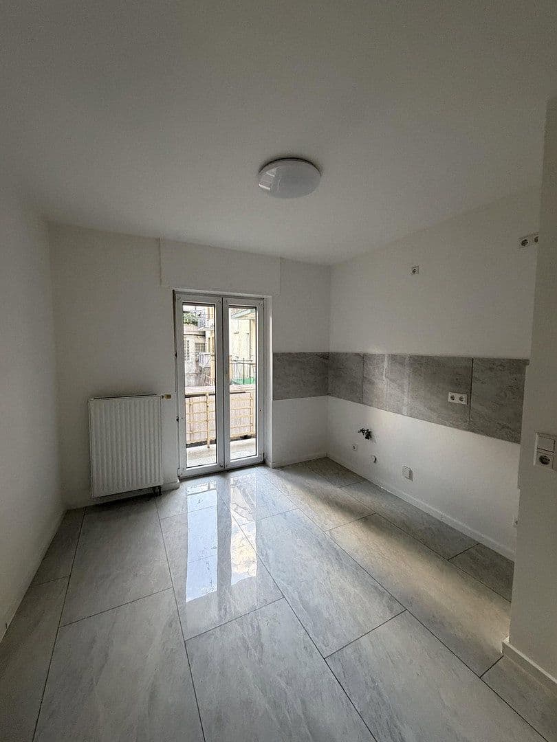 Prenájom bytu 4-izbový 70 m², Kirchstr. 46, Neustadt an der Weinstraße, Porýnie-Falcko Prenájom bytu 4-izbový 70 m², Kirchstr. 46, Neustadt an der Weinstraße, Porýnie-Falcko