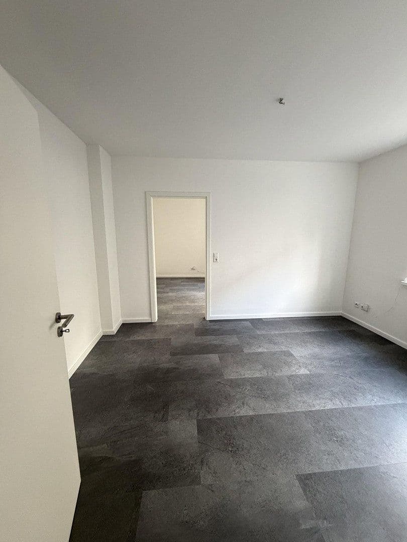 Prenájom bytu 4-izbový 70 m², Kirchstr. 46, Neustadt an der Weinstraße, Porýnie-Falcko Prenájom bytu 4-izbový 70 m², Kirchstr. 46, Neustadt an der Weinstraße, Porýnie-Falcko