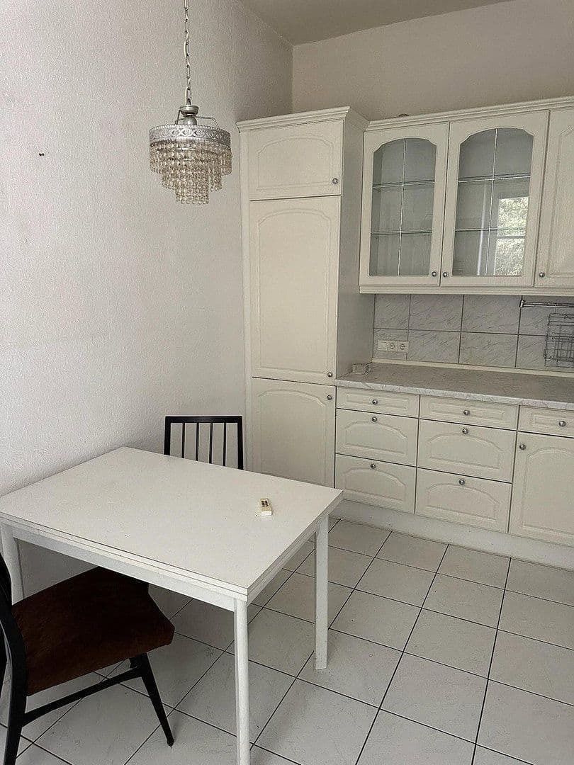 Prenájom domu 140 m², pozemok 230 m², Düsseldorf, Severné Porýnie - Westfálsko Prenájom domu 140 m², pozemok 230 m², Düsseldorf, Severné Porýnie - Westfálsko