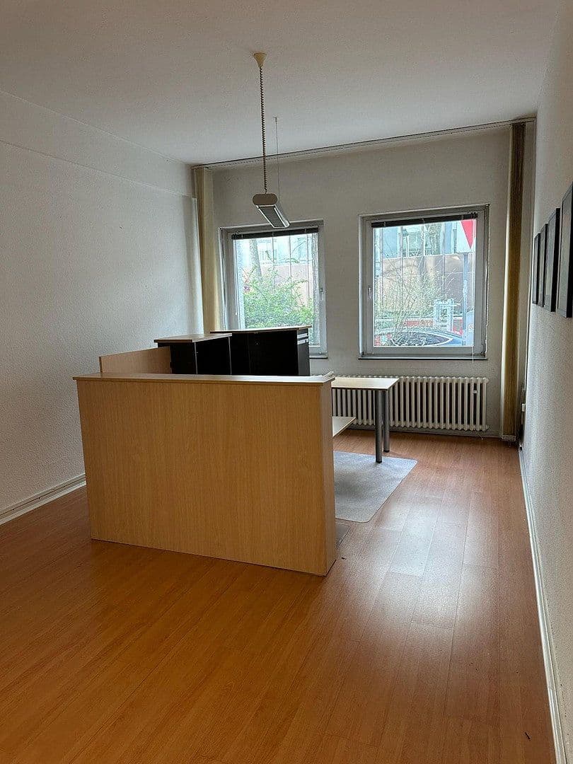 Prenájom kancelárie 140 m², Talstraße 46, Düsseldorf, Severné Porýnie - Westfálsko Prenájom kancelárie 140 m², Talstraße 46, Düsseldorf, Severné Porýnie - Westfálsko