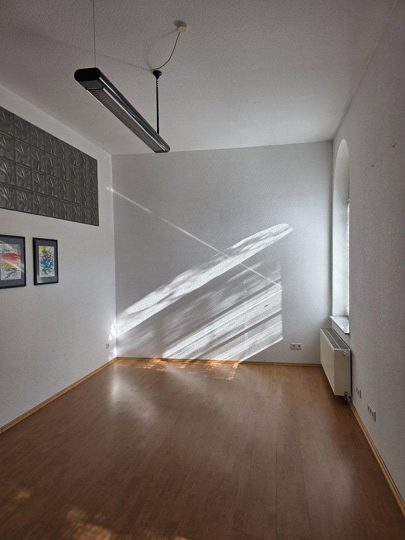 Prenájom kancelárie 140 m², Talstraße 46, Düsseldorf, Severné Porýnie - Westfálsko Prenájom kancelárie 140 m², Talstraße 46, Düsseldorf, Severné Porýnie - Westfálsko
