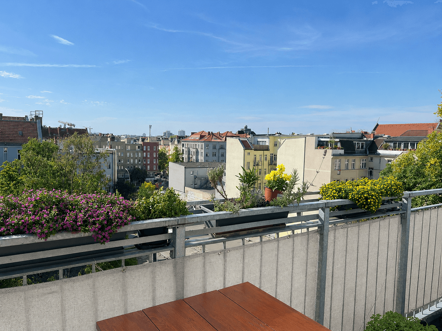 Predaj bytu 3-izbový 74 m², Berlin, Berlín Predaj bytu 3-izbový 74 m², Berlin, Berlín