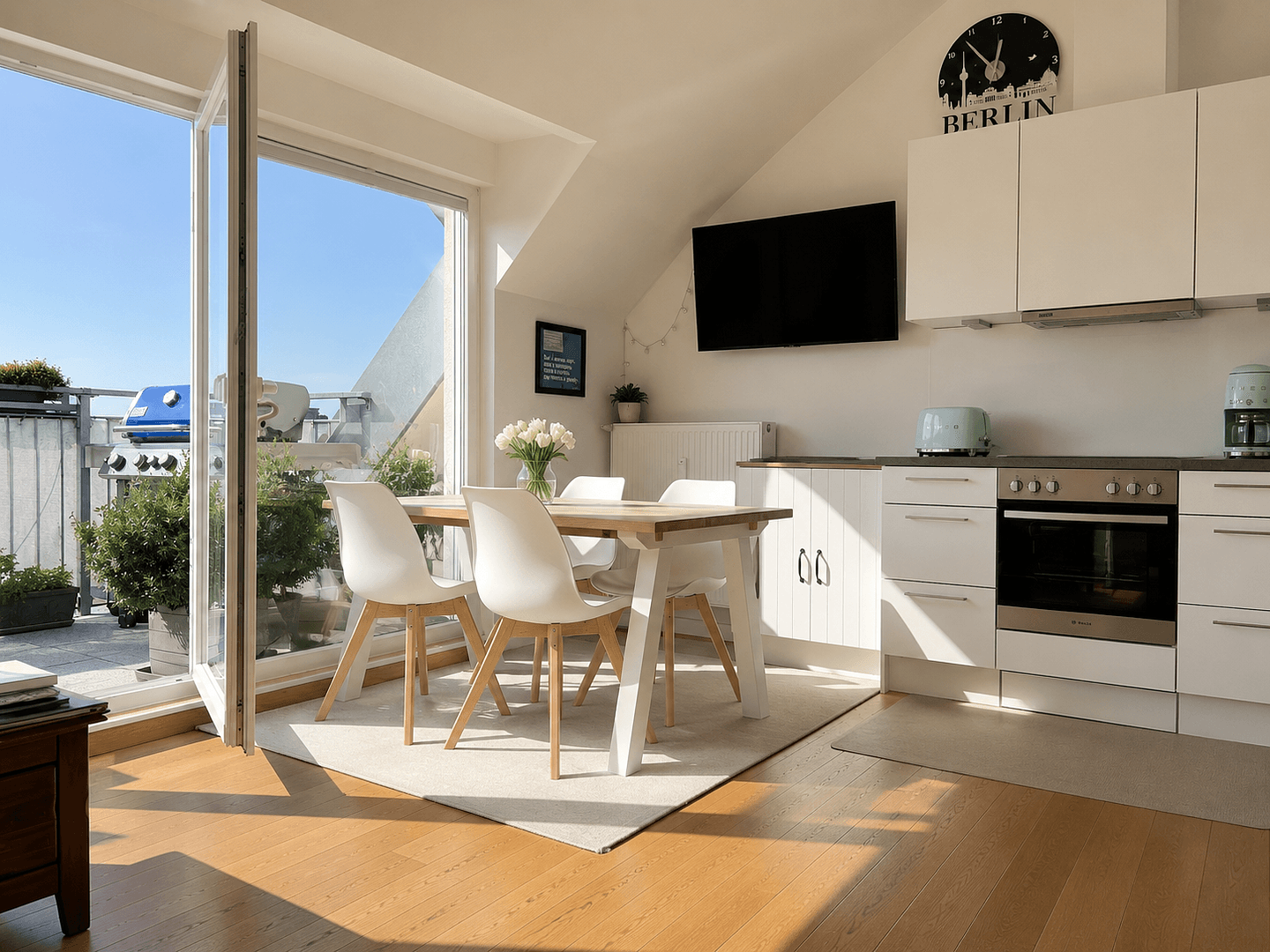 Predaj bytu 3-izbový 74 m², Berlin, Berlín Predaj bytu 3-izbový 74 m², Berlin, Berlín
