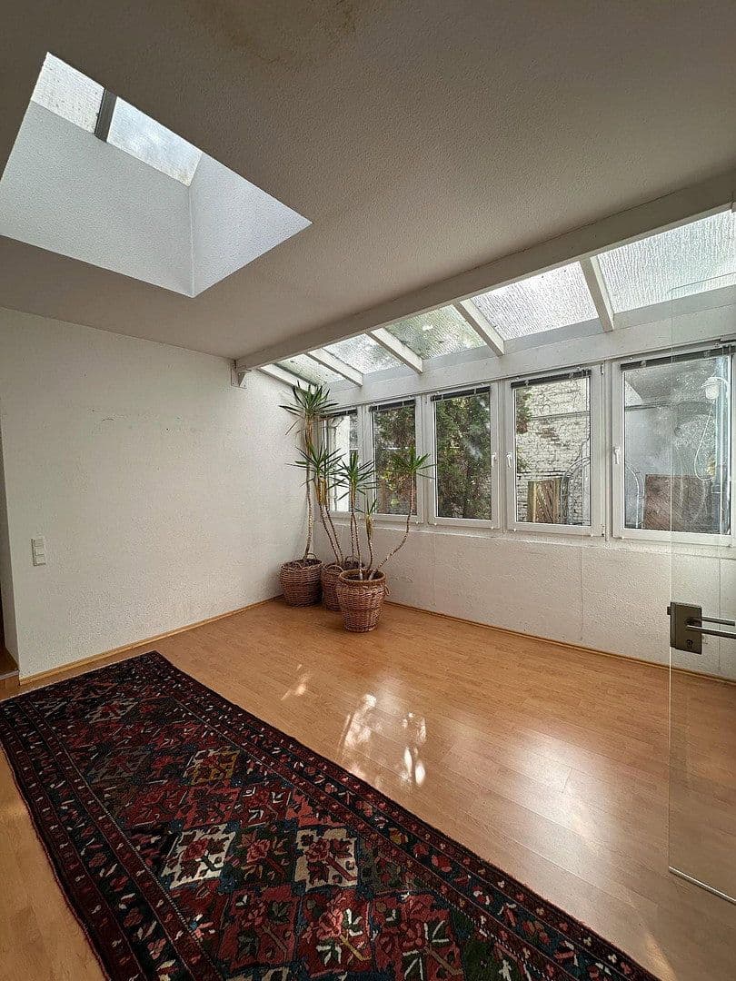 Prenájom kancelárie 70 m², Düsseldorf, Severné Porýnie - Westfálsko Prenájom kancelárie 70 m², Düsseldorf, Severné Porýnie - Westfálsko