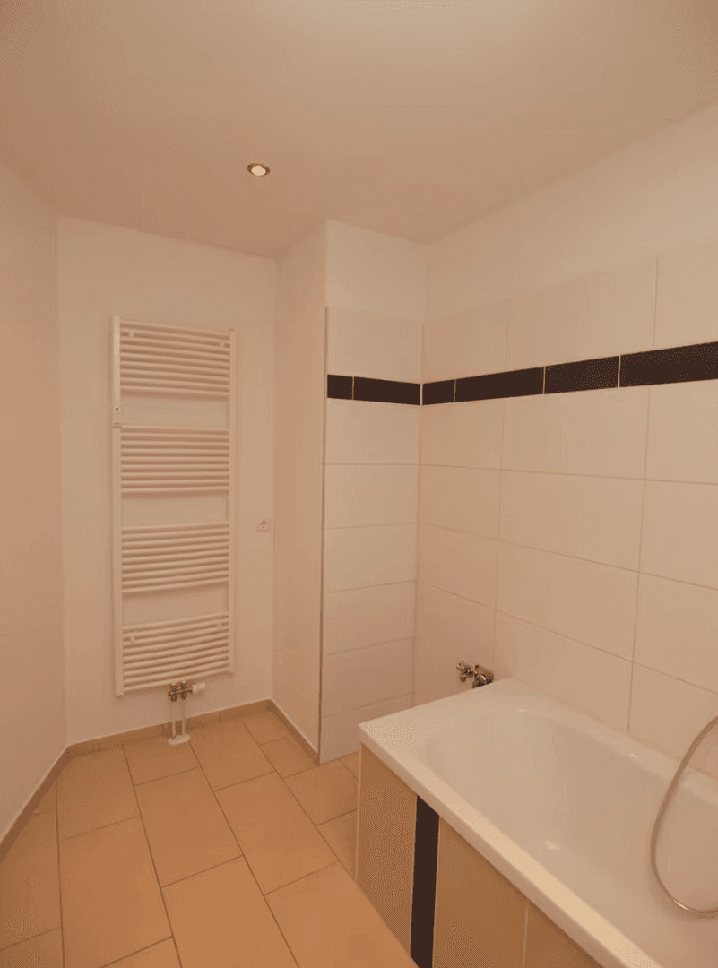 Prenájom bytu 2-izbový 52 m², Leipzig, Sasko Prenájom bytu 2-izbový 52 m², Leipzig, Sasko