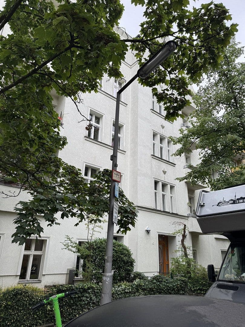 Predaj bytu 1-izbový 32 m², Büsingstr. 3, Berlin, Berlín Predaj bytu 1-izbový 32 m², Büsingstr. 3, Berlin, Berlín