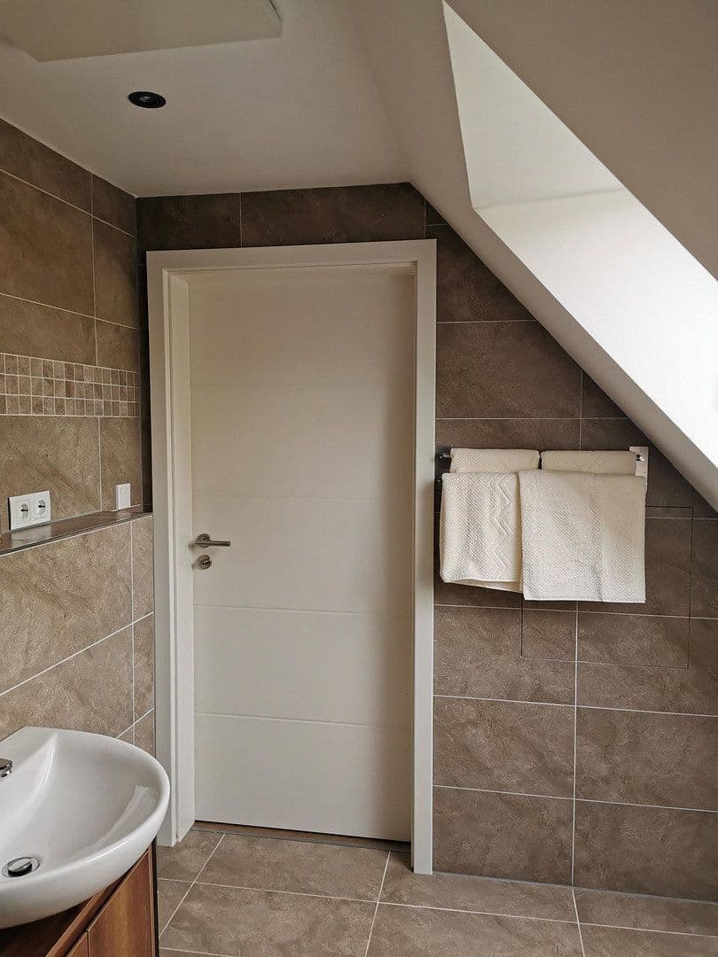 Predaj bytu 3-izbový 84 m², Königheim, Bádensko-Wurttembersko Predaj bytu 3-izbový 84 m², Königheim, Bádensko-Wurttembersko
