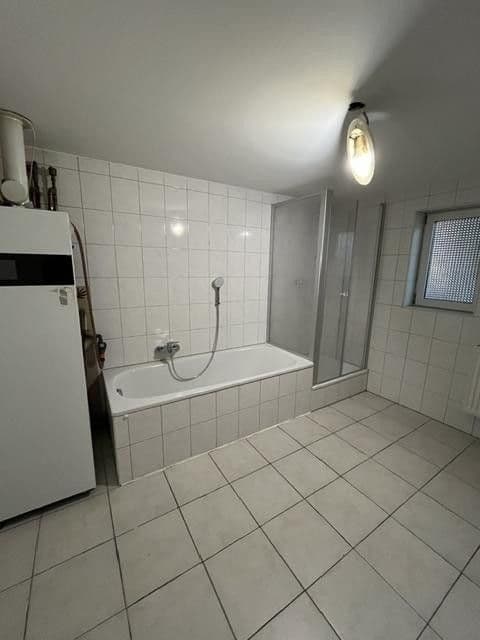 Prenájom bytu 4-izbový 90 m², Stockstadt am Main, Bavorsko Prenájom bytu 4-izbový 90 m², Stockstadt am Main, Bavorsko