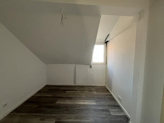 Prenájom bytu 4-izbový 90 m², Stockstadt am Main, Bavorsko Prenájom bytu 4-izbový 90 m², Stockstadt am Main, Bavorsko