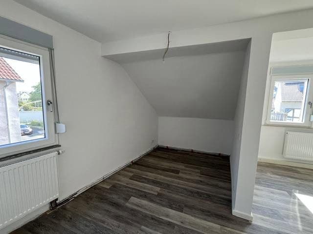 Prenájom bytu 4-izbový 90 m², Stockstadt am Main, Bavorsko Prenájom bytu 4-izbový 90 m², Stockstadt am Main, Bavorsko