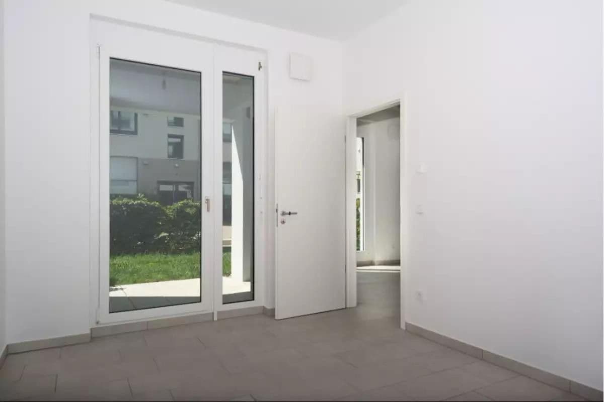 Prenájom bytu 2-izbový 51 m², Augsburg, Bavorsko Prenájom bytu 2-izbový 51 m², Augsburg, Bavorsko