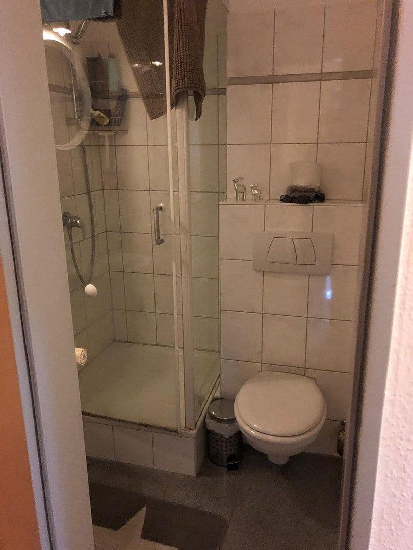 Prenájom bytu 3-izbový 97 m², Hannover, Dolné Sasko Prenájom bytu 3-izbový 97 m², Hannover, Dolné Sasko