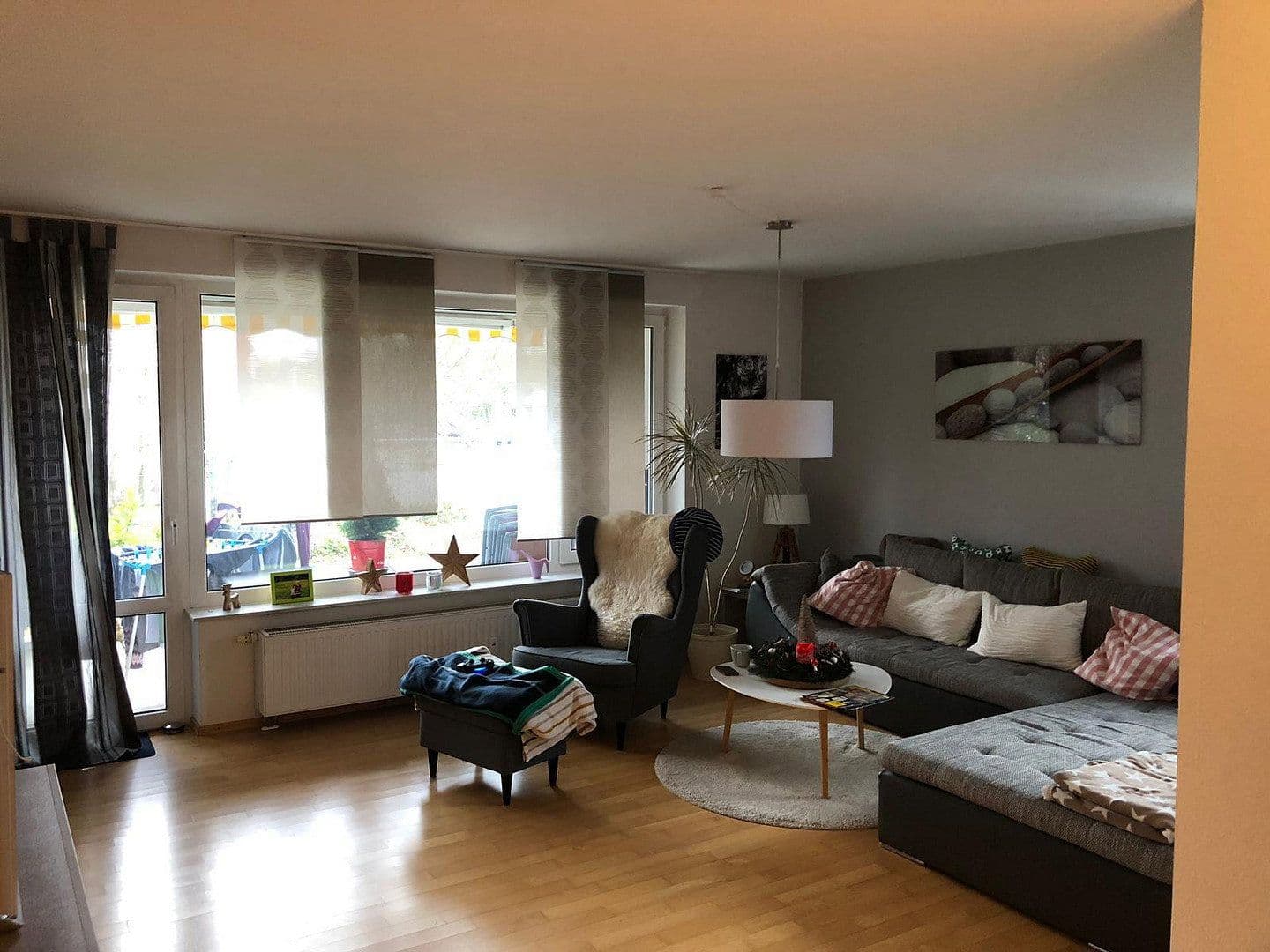 Prenájom bytu 3-izbový 97 m², Hannover, Dolné Sasko Prenájom bytu 3-izbový 97 m², Hannover, Dolné Sasko