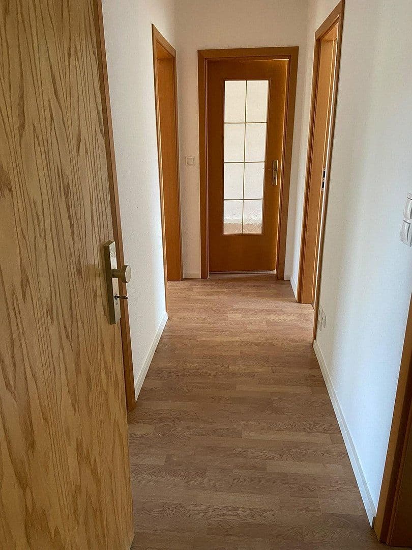 Prenájom bytu 3-izbový 58 m², Abteisiedlung 23, Oberlungwitz, Sasko Prenájom bytu 3-izbový 58 m², Abteisiedlung 23, Oberlungwitz, Sasko