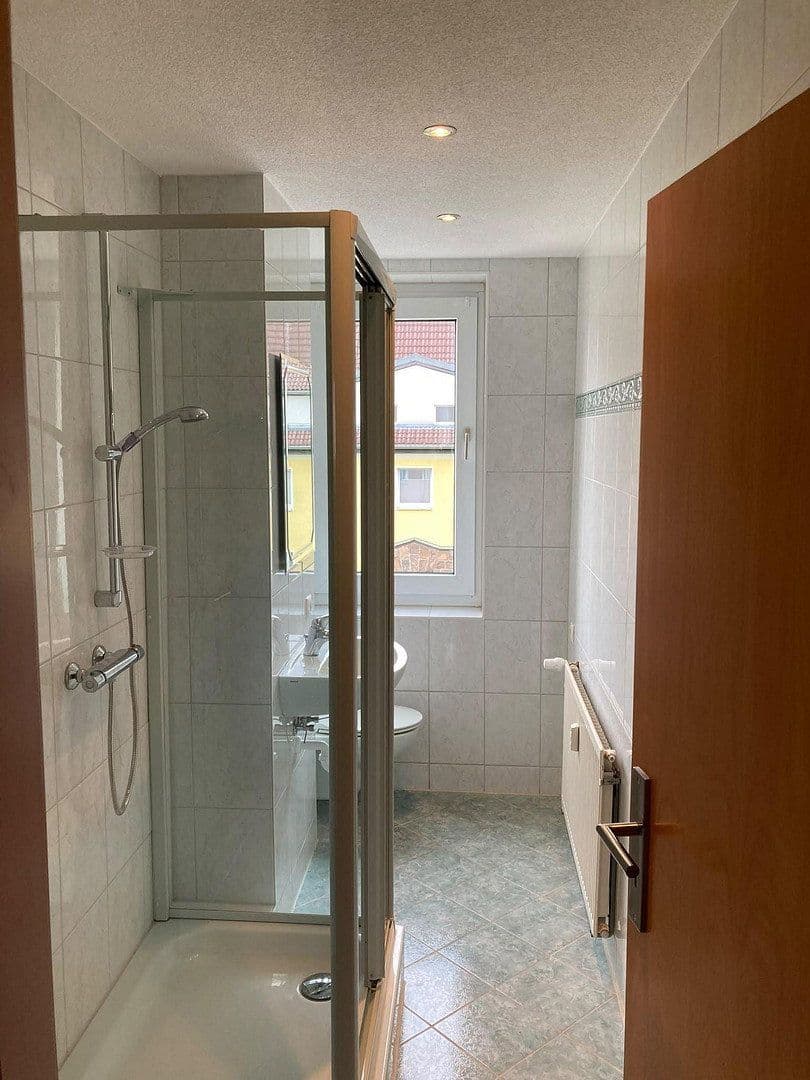 Prenájom bytu 3-izbový 58 m², Abteisiedlung 23, Oberlungwitz, Sasko Prenájom bytu 3-izbový 58 m², Abteisiedlung 23, Oberlungwitz, Sasko