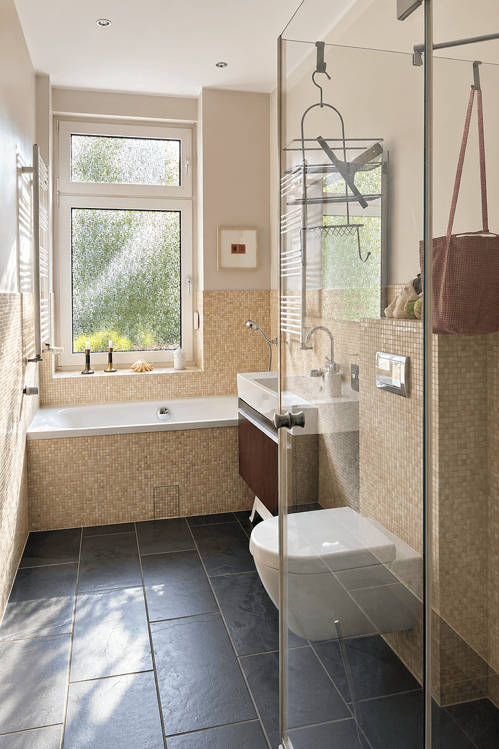 Predaj bytu 3-izbový 92 m², Berlin, Berlín Predaj bytu 3-izbový 92 m², Berlin, Berlín