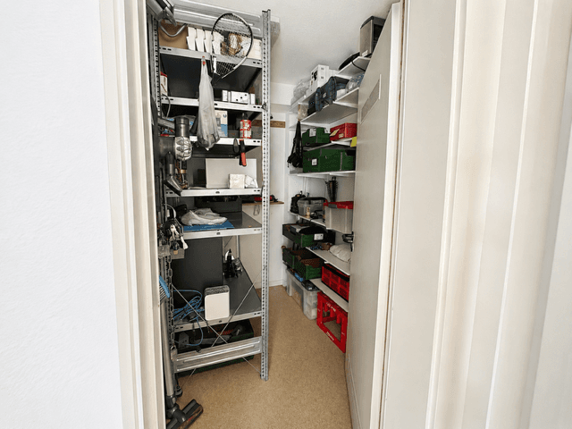 Prenájom bytu 5-izbový 120 m², Bunsenstraße 84, Böblingen, Bádensko-Wurttembersko Prenájom bytu 5-izbový 120 m², Bunsenstraße 84, Böblingen, Bádensko-Wurttembersko