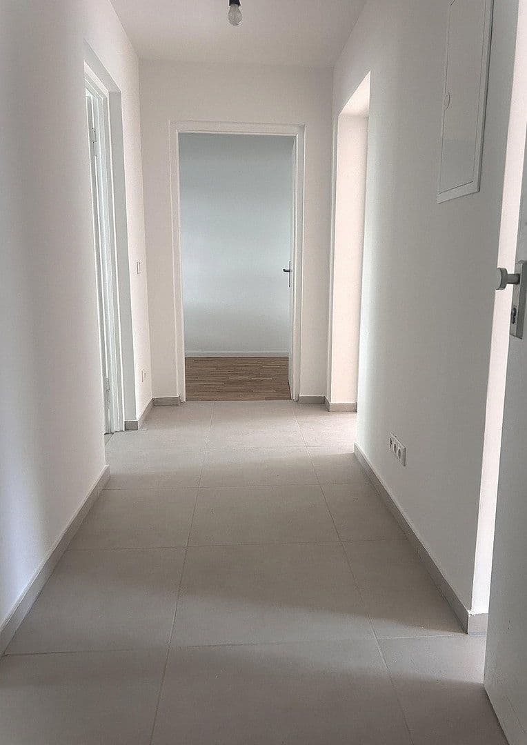 Prenájom bytu 3-izbový 66 m², Milbertshofenerstr. 26, München, Bavorsko Prenájom bytu 3-izbový 66 m², Milbertshofenerstr. 26, München, Bavorsko