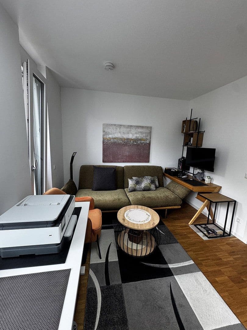 Prenájom bytu 3-izbový 104 m², Heidelberg, Bádensko-Wurttembersko Prenájom bytu 3-izbový 104 m², Heidelberg, Bádensko-Wurttembersko