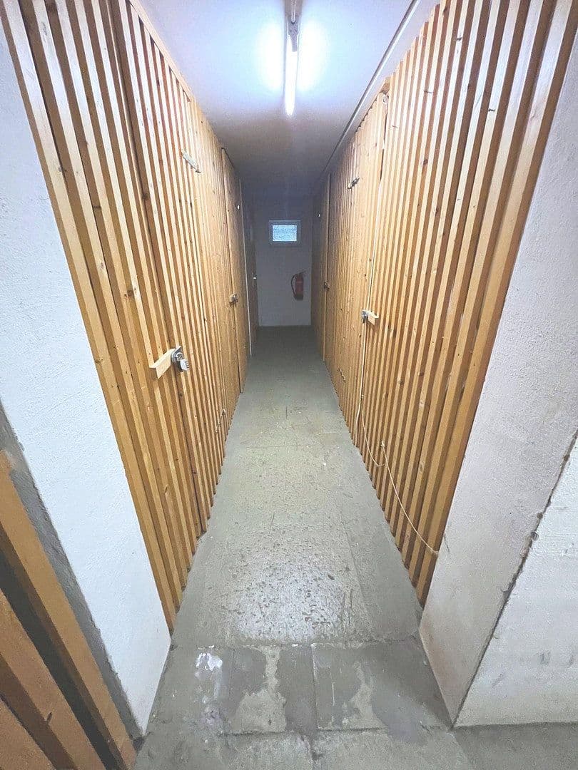 Prenájom bytu 3-izbový 82 m², Schönherrstraße 17, Chemnitz, Sasko Prenájom bytu 3-izbový 82 m², Schönherrstraße 17, Chemnitz, Sasko