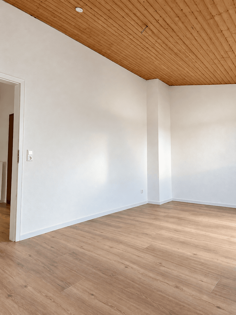Prenájom bytu 3-izbový 75 m², Wiesbadener Str 36a, Königstein im Taunus, Hesensko Prenájom bytu 3-izbový 75 m², Wiesbadener Str 36a, Königstein im Taunus, Hesensko