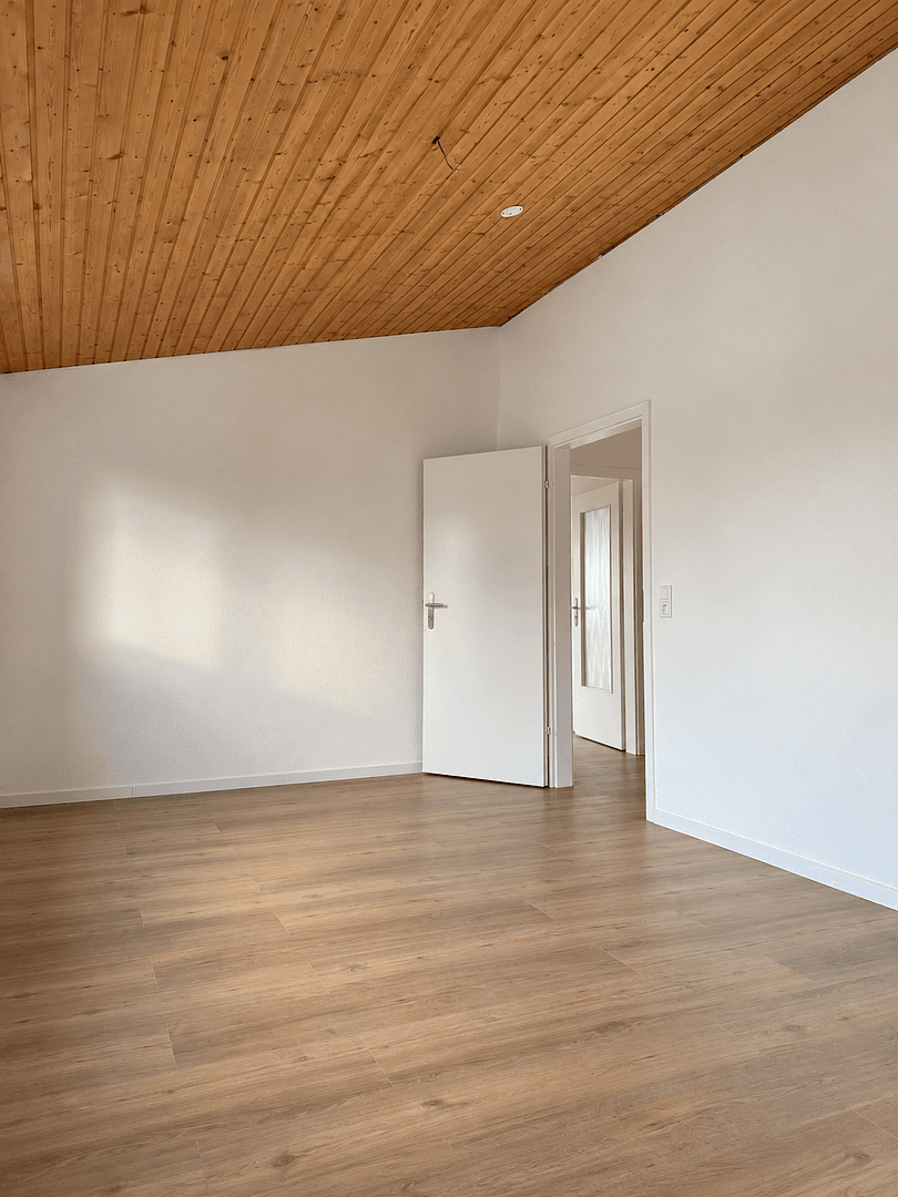 Prenájom bytu 3-izbový 75 m², Wiesbadener Str 36a, Königstein im Taunus, Hesensko Prenájom bytu 3-izbový 75 m², Wiesbadener Str 36a, Königstein im Taunus, Hesensko