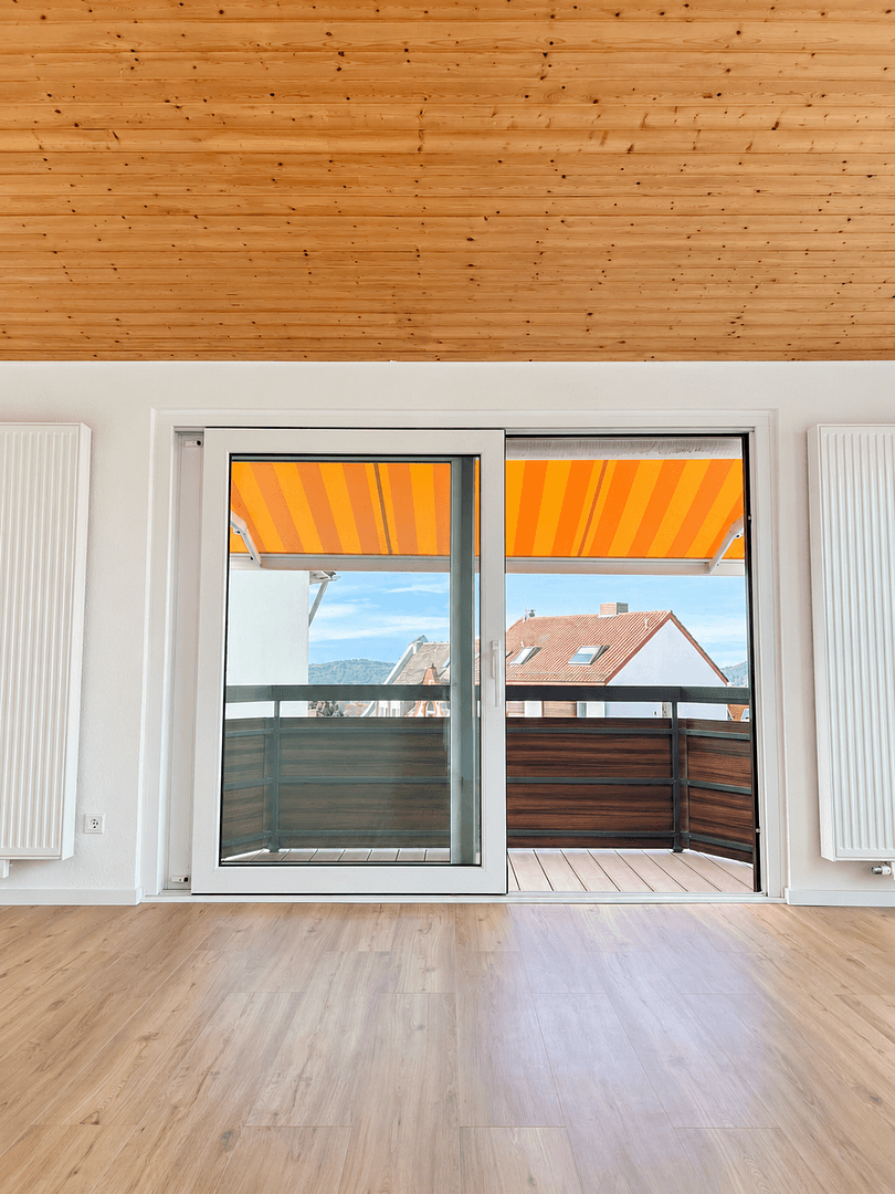 Prenájom bytu 3-izbový 75 m², Wiesbadener Str 36a, Königstein im Taunus, Hesensko Prenájom bytu 3-izbový 75 m², Wiesbadener Str 36a, Königstein im Taunus, Hesensko