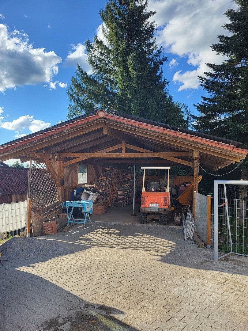 Predaj domu 190 m², pozemok 1.685 m², Sandbergstraße 11, Haldenwang, Bavorsko Predaj domu 190 m², pozemok 1.685 m², Sandbergstraße 11, Haldenwang, Bavorsko