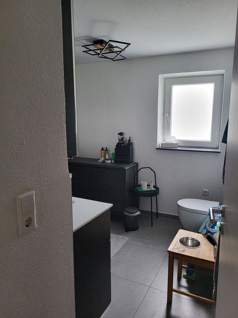 Predaj domu 190 m², pozemok 1.685 m², Sandbergstraße 11, Haldenwang, Bavorsko Predaj domu 190 m², pozemok 1.685 m², Sandbergstraße 11, Haldenwang, Bavorsko