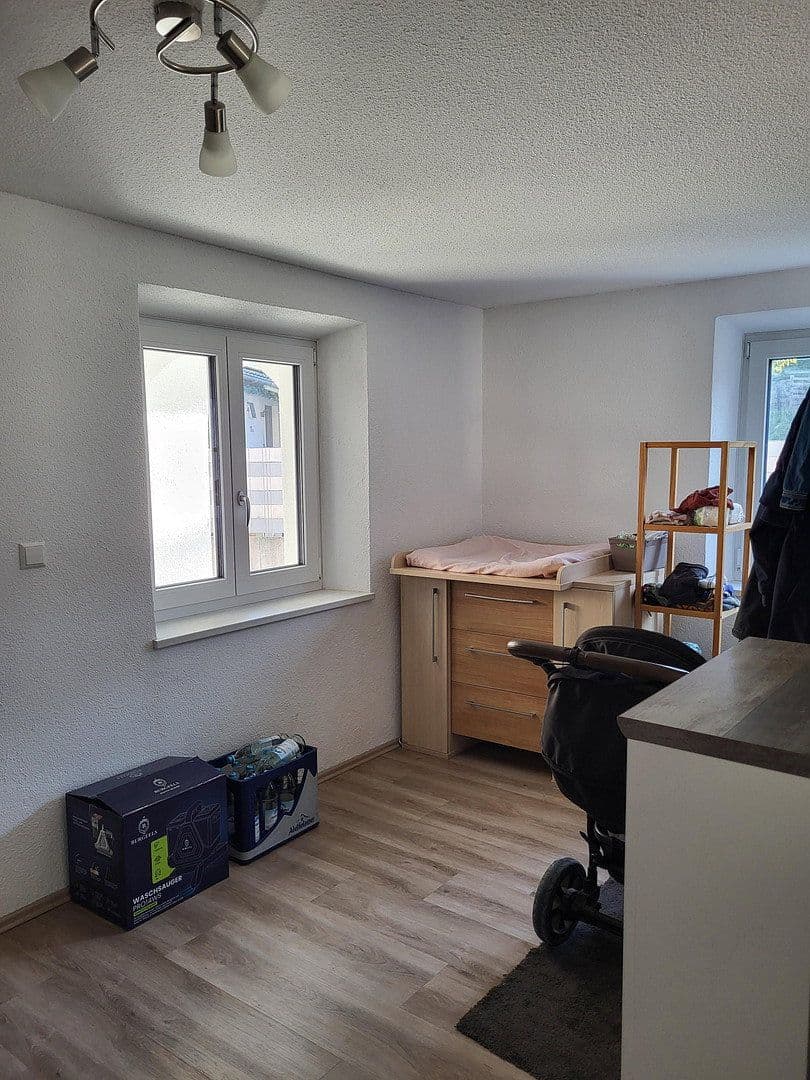 Predaj domu 190 m², pozemok 1.685 m², Sandbergstraße 11, Haldenwang, Bavorsko Predaj domu 190 m², pozemok 1.685 m², Sandbergstraße 11, Haldenwang, Bavorsko