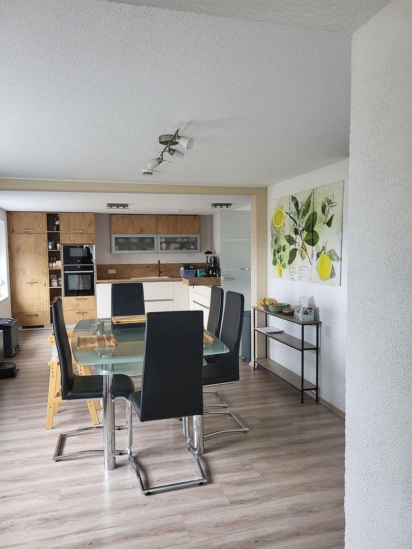 Predaj domu 190 m², pozemok 1.685 m², Sandbergstraße 11, Haldenwang, Bavorsko Predaj domu 190 m², pozemok 1.685 m², Sandbergstraße 11, Haldenwang, Bavorsko