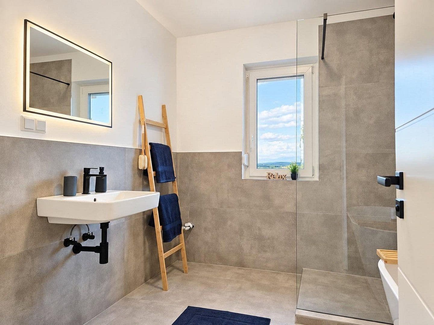 Predaj bytu 3-izbový 95 m², Sulzbach-Rosenberg, Bavorsko Predaj bytu 3-izbový 95 m², Sulzbach-Rosenberg, Bavorsko
