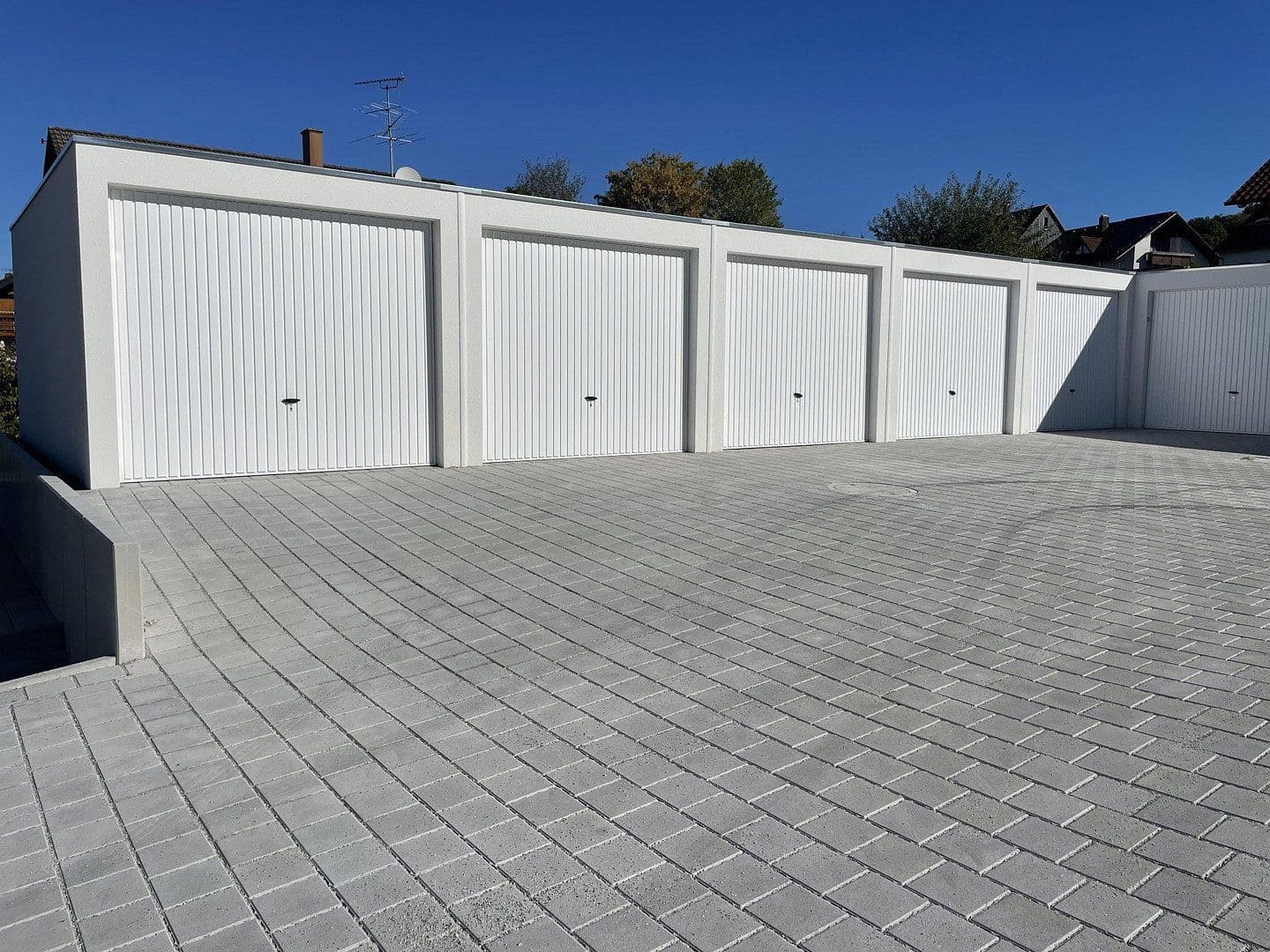 Prenájom garáže 18 m², Sulz am Neckar, Bádensko-Wurttembersko Prenájom garáže 18 m², Sulz am Neckar, Bádensko-Wurttembersko