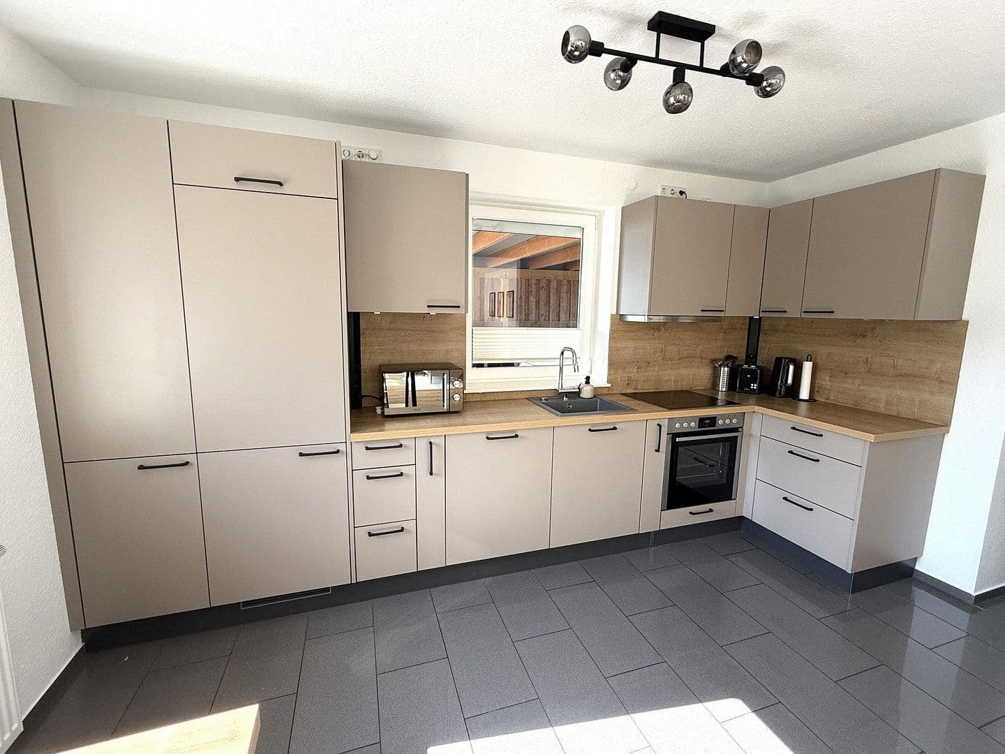 Predaj domu 145 m², pozemok 630 m², Schönberg (Holstein), Šlezvicko-Holštajnsko Predaj domu 145 m², pozemok 630 m², Schönberg (Holstein), Šlezvicko-Holštajnsko