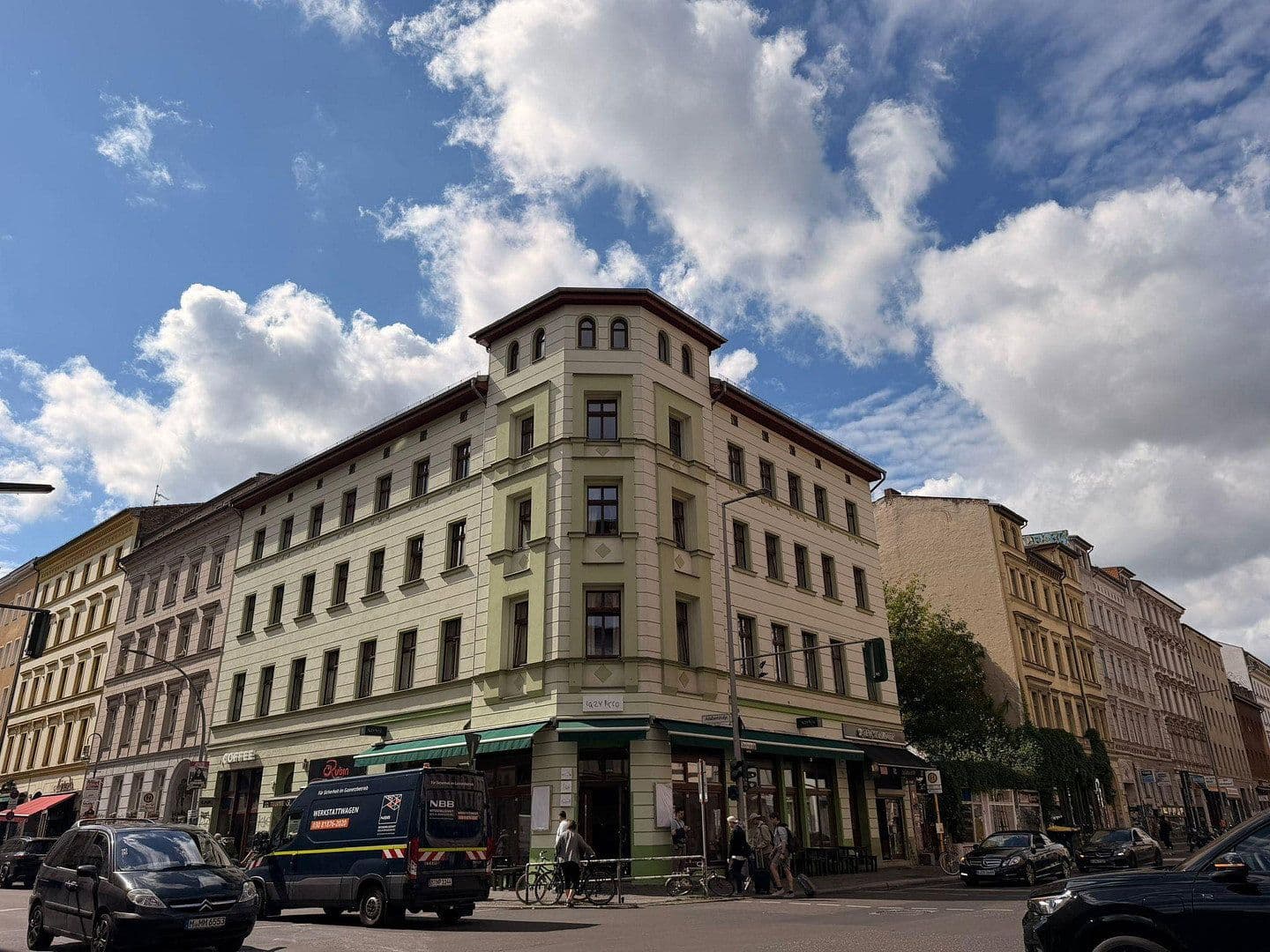 Prenájom bytu 4-izbový 89 m², Berlin, Berlín Prenájom bytu 4-izbový 89 m², Berlin, Berlín