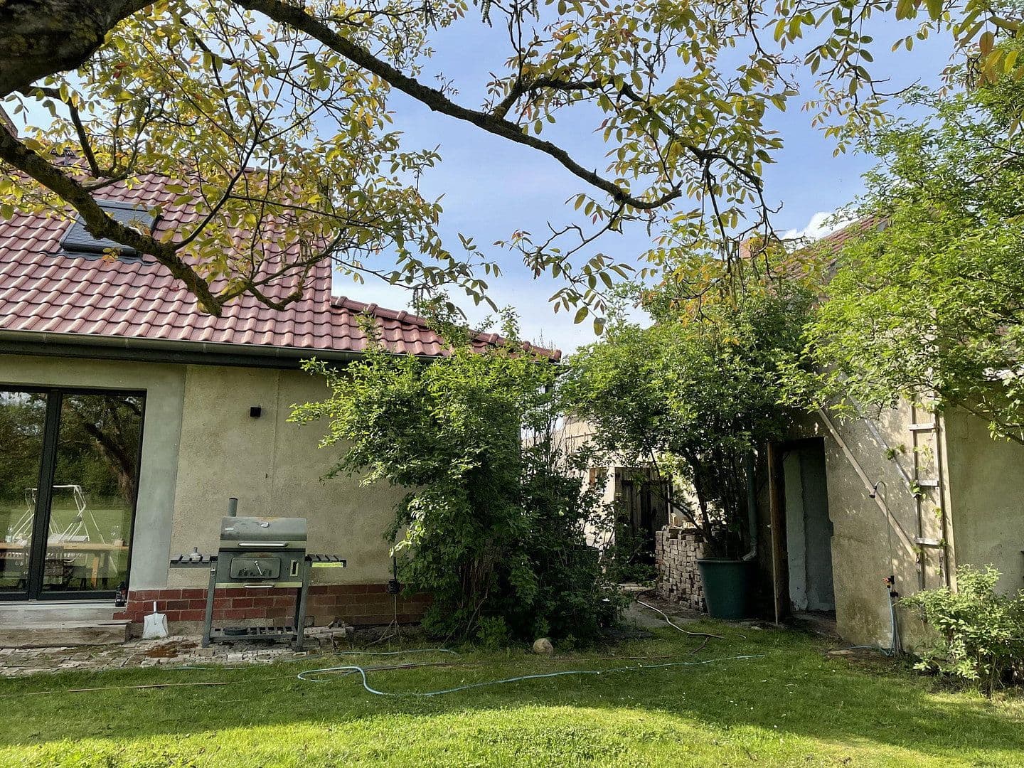 Predaj domu 110 m², pozemok 5.200 m², Oberuckersee, Brandenbursko Predaj domu 110 m², pozemok 5.200 m², Oberuckersee, Brandenbursko