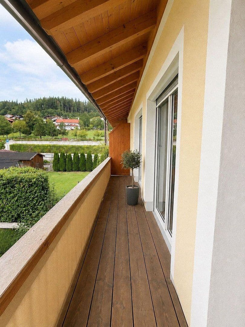 Prenájom bytu 4-izbový 95 m², Schießstattstr. 9, Feldkirchen-Westerham, Bavorsko Prenájom bytu 4-izbový 95 m², Schießstattstr. 9, Feldkirchen-Westerham, Bavorsko