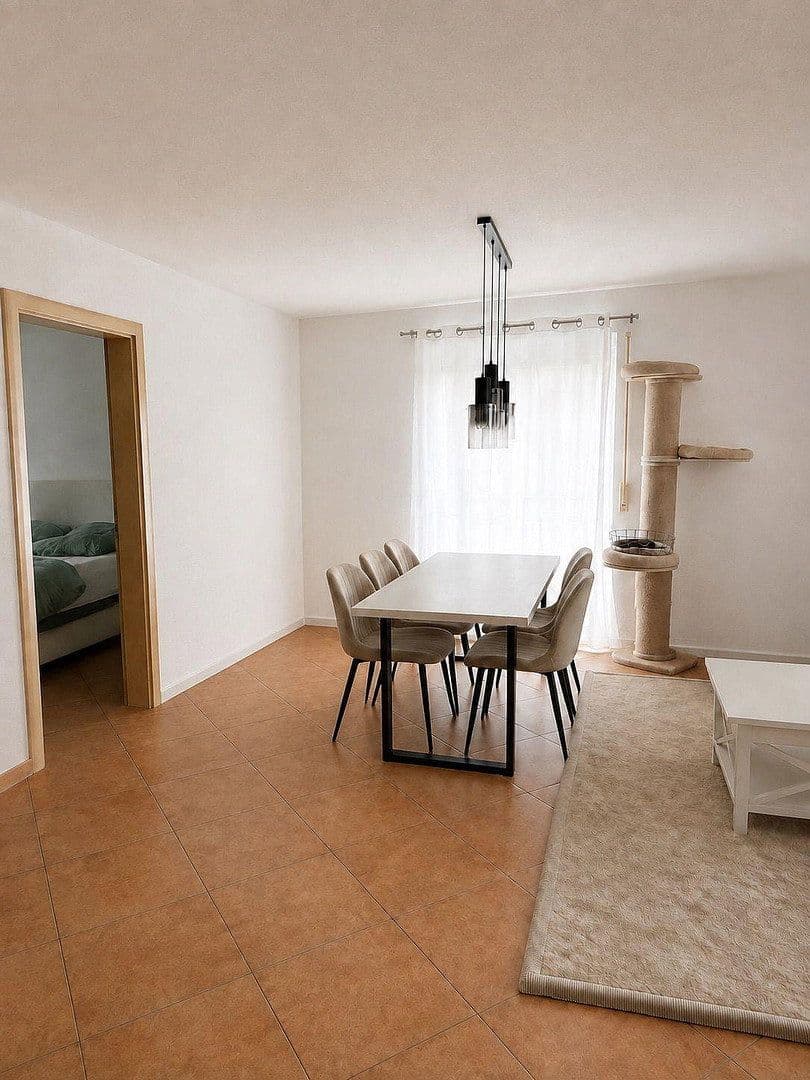 Prenájom bytu 4-izbový 95 m², Schießstattstr. 9, Feldkirchen-Westerham, Bavorsko Prenájom bytu 4-izbový 95 m², Schießstattstr. 9, Feldkirchen-Westerham, Bavorsko