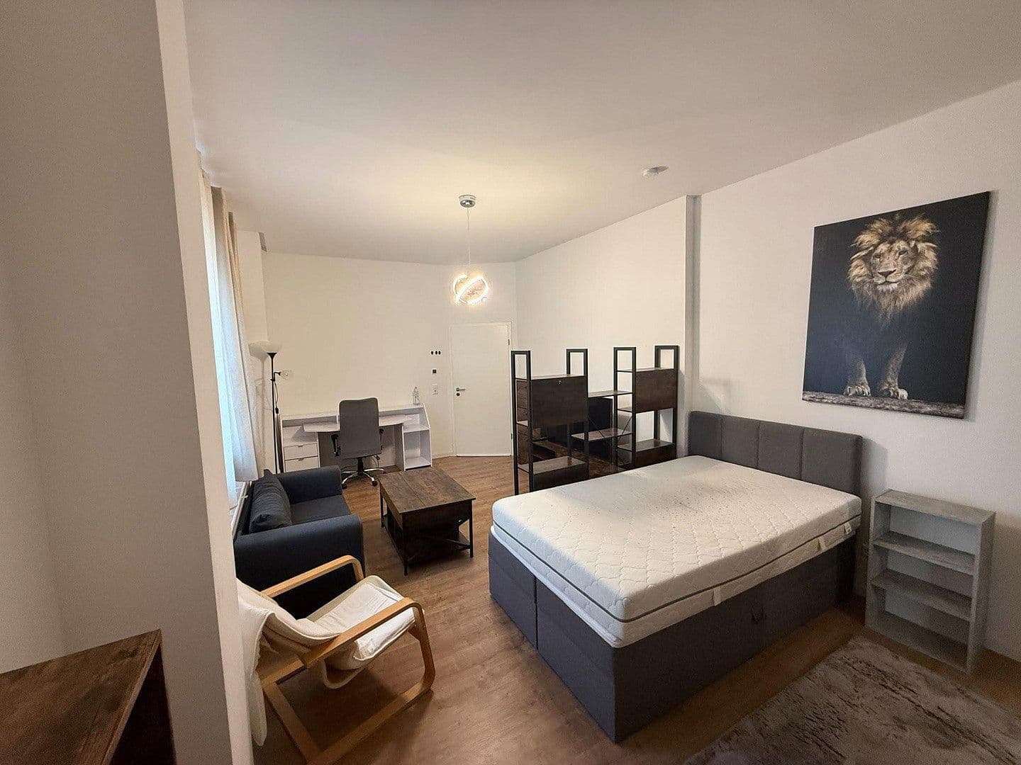 Predaj bytu 5-izbový 123 m², Stuttgart, Bádensko-Wurttembersko Predaj bytu 5-izbový 123 m², Stuttgart, Bádensko-Wurttembersko