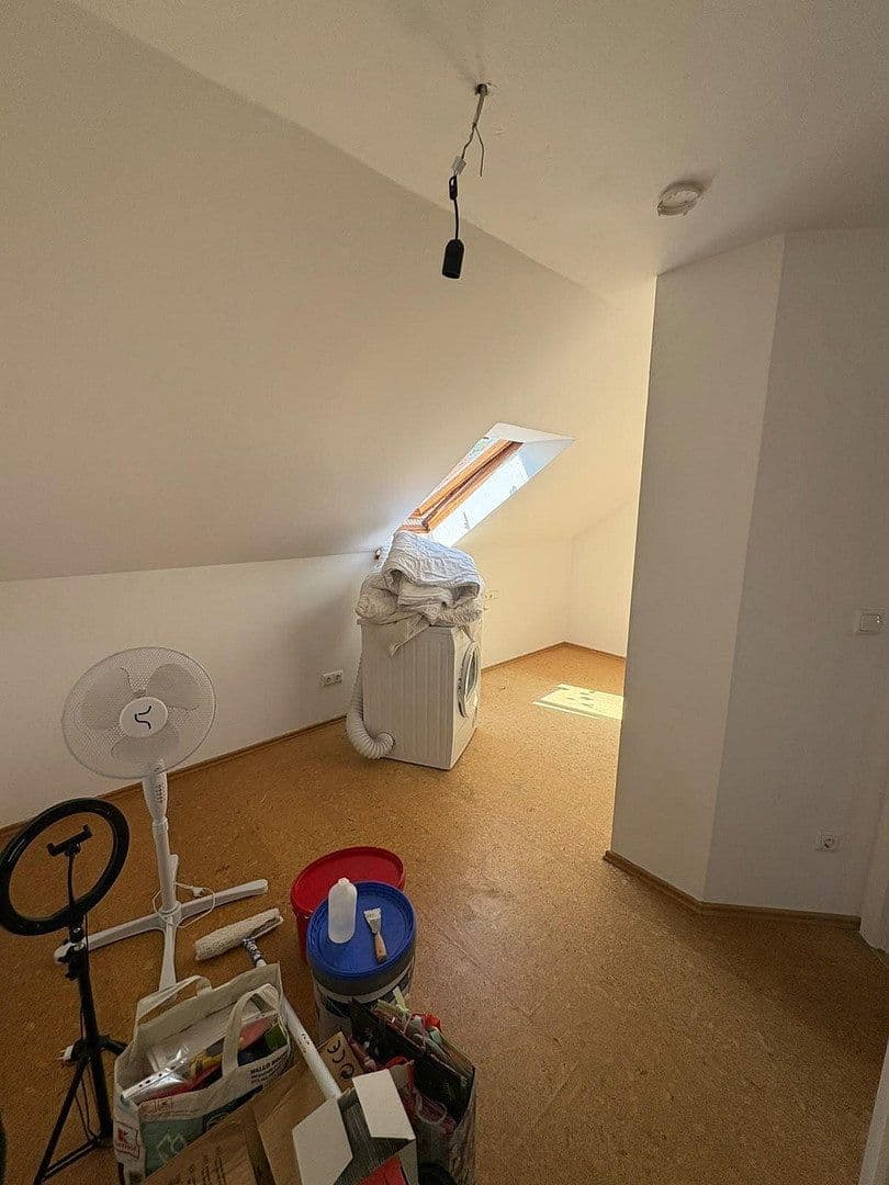 Prenájom bytu 4-izbový 88 m², Landshut, Bavorsko Prenájom bytu 4-izbový 88 m², Landshut, Bavorsko