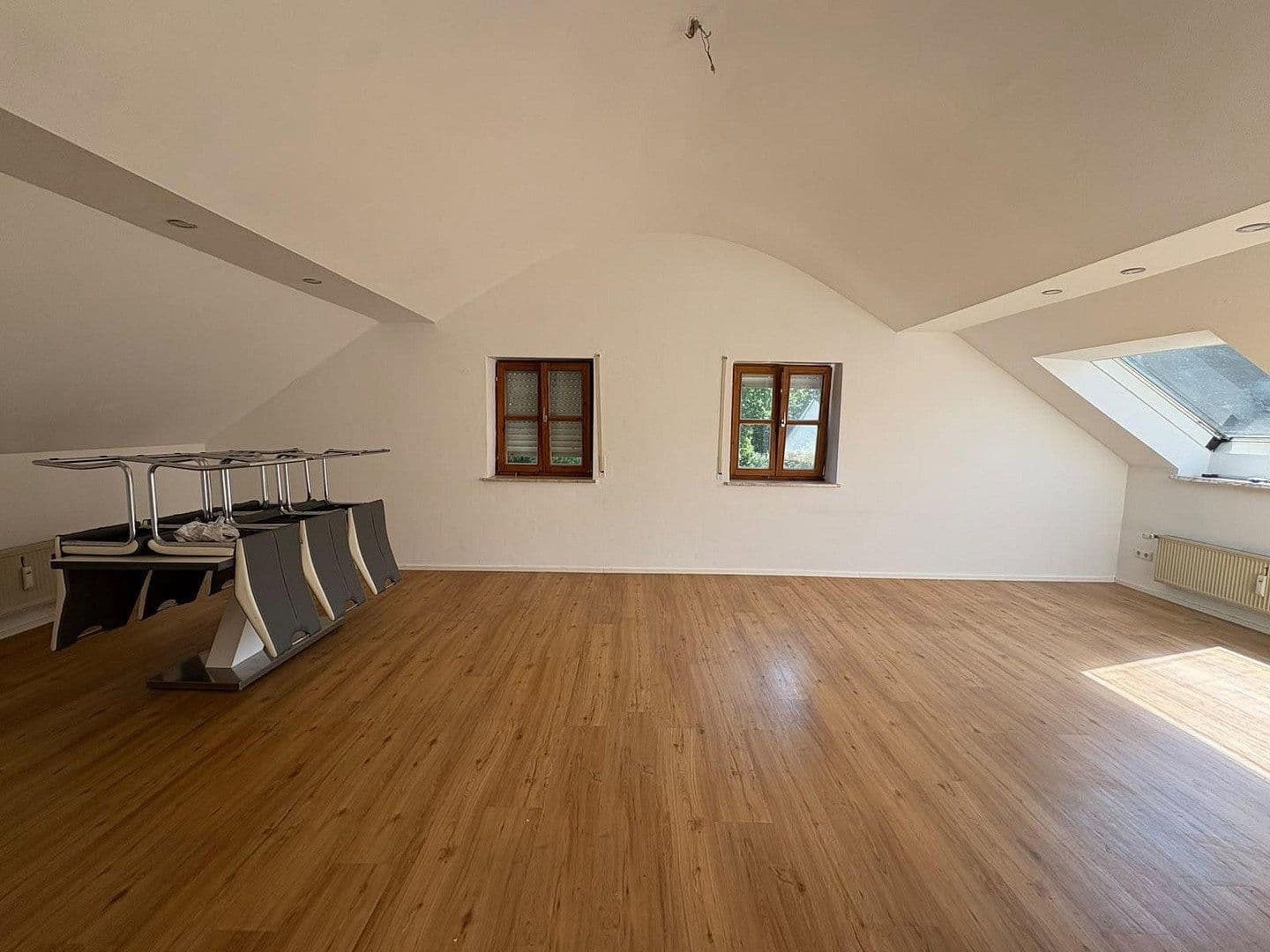 Prenájom bytu 4-izbový 88 m², Landshut, Bavorsko Prenájom bytu 4-izbový 88 m², Landshut, Bavorsko